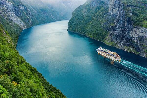 AIDA Norwegen Kreuzfahrt mit Fjoerde online buchen
